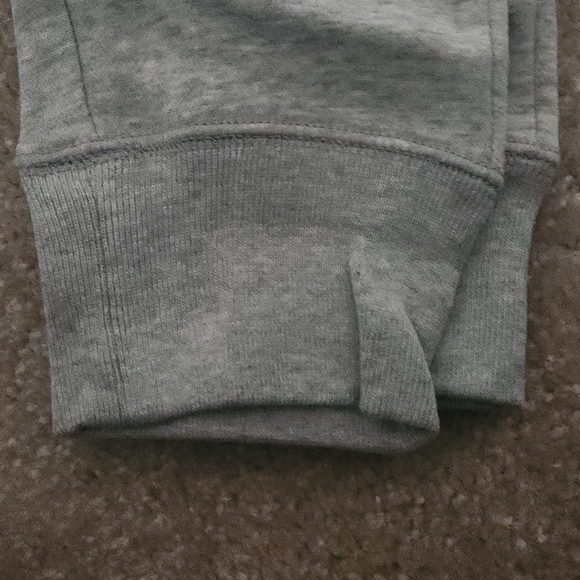 GAP KIDS SWEATPANTS SIZE 6-7 SML - Picture 2 of 5